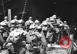 Standbild Alliierte Truppen am D-Day Europa, 1944, aus Sekunde 9 historischem Filmmaterial Videoclip 65675071936