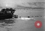 Standbild Alliierte Truppen am D-Day Europa, 1944, aus Sekunde 17 historischem Filmmaterial Videoclip 65675071936