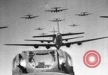 Standbild Alliierte Truppen am D-Day Europa, 1944, aus Sekunde 23 historischem Filmmaterial Videoclip 65675071936