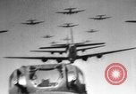 Standbild Alliierte Truppen am D-Day Europa, 1944, aus Sekunde 27 historischem Filmmaterial Videoclip 65675071936