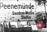 Standbild Deutsche V-2 Rakete geführt Peenemunde Deutschland, 1944, aus Sekunde 1 historischem Filmmaterial Videoclip 65675071937