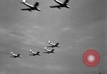 Standbild F-86 Sabre Korea, 1952, aus Sekunde 12 historischem Filmmaterial Videoclip 65675071938