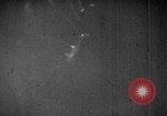 Standbild F-86 Sabre Korea, 1952, aus Sekunde 28 historischem Filmmaterial Videoclip 65675071938