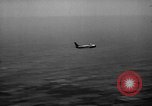 Standbild F-86 Sabre Korea, 1952, aus Sekunde 31 historischem Filmmaterial Videoclip 65675071938