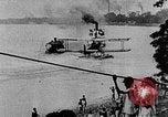 Standbild Douglas World Cruiser Kalkutta Indien, 1924, aus Sekunde 20 historischem Filmmaterial Videoclip 65675071961