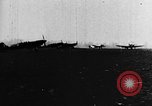 Standbild Dover Bombardierung Dover Kent England, 1942, aus Sekunde 1 historischem Filmmaterial Videoclip 65675071988
