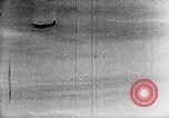 Immagine di Bombardamenti di Dover Dover Kent England, 1942, secondo 18 filmato di repertorio 65675071989