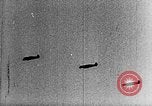 Immagine di Bombardamenti di Dover Dover Kent England, 1942, secondo 21 filmato di repertorio 65675071989