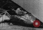 Immagine di Bombardamenti di Dover Dover Kent England, 1942, secondo 39 filmato di repertorio 65675071989