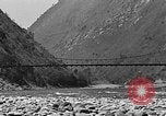 Standbild Mekong Bridge Birma, 1944, aus Sekunde 8 historischem Filmmaterial Videoclip 65675071995