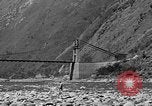 Standbild Mekong Bridge Birma, 1944, aus Sekunde 11 historischem Filmmaterial Videoclip 65675071995