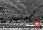 Standbild Mekong Bridge Birma, 1944, aus Sekunde 23 historischem Filmmaterial Videoclip 65675071995