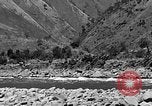 Standbild Mekong Bridge Birma, 1944, aus Sekunde 35 historischem Filmmaterial Videoclip 65675071995