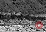 Standbild Mekong Bridge Birma, 1944, aus Sekunde 55 historischem Filmmaterial Videoclip 65675071995