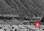 Standbild Mekong Bridge Birma, 1944, aus Sekunde 57 historischem Filmmaterial Videoclip 65675071995