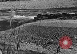 Standbild Mekong Bridge Birma, 1944, aus Sekunde 33 historischem Filmmaterial Videoclip 65675071998