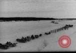 Standbild Russische Truppen im Schnee die Sowjetunion, 1943, aus Sekunde 9 historischem Filmmaterial Videoclip 65675072037