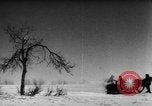 Standbild Russische Truppen im Schnee die Sowjetunion, 1943, aus Sekunde 38 historischem Filmmaterial Videoclip 65675072037