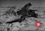 Standbild Russische Truppen im Schnee die Sowjetunion, 1943, aus Sekunde 54 historischem Filmmaterial Videoclip 65675072037