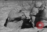 Standbild Russische Truppen im Schnee die Sowjetunion, 1943, aus Sekunde 57 historischem Filmmaterial Videoclip 65675072037