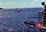 Standbild Admiral Chester Nimitz Kwajalein Insel Inseln Marshall, 1944, aus Sekunde 41 historischem Filmmaterial Videoclip 65675072045