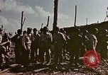 Standbild Admiral Chester Nimitz Kwajalein Insel Inseln Marshall, 1944, aus Sekunde 22 historischem Filmmaterial Videoclip 65675072047