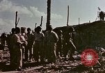Standbild Admiral Chester Nimitz Kwajalein Insel Inseln Marshall, 1944, aus Sekunde 27 historischem Filmmaterial Videoclip 65675072047