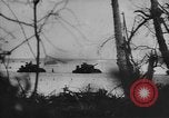 Standbild amerikanische Soldaten Guam, 1945, aus Sekunde 1 historischem Filmmaterial Videoclip 65675072057