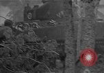 Standbild amerikanische Soldaten Guam, 1945, aus Sekunde 7 historischem Filmmaterial Videoclip 65675072057