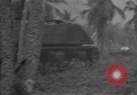 Standbild amerikanische Soldaten Guam, 1945, aus Sekunde 9 historischem Filmmaterial Videoclip 65675072057