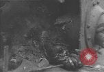 Standbild amerikanische Soldaten Guam, 1945, aus Sekunde 23 historischem Filmmaterial Videoclip 65675072057