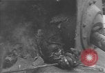 Standbild amerikanische Soldaten Guam, 1945, aus Sekunde 25 historischem Filmmaterial Videoclip 65675072057