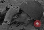Standbild amerikanische Soldaten Guam, 1945, aus Sekunde 44 historischem Filmmaterial Videoclip 65675072057