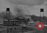 Standbild amerikanische Soldaten Guam, 1945, aus Sekunde 56 historischem Filmmaterial Videoclip 65675072057