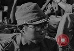 Standbild amerikanische Soldaten Guam, 1945, aus Sekunde 9 historischem Filmmaterial Videoclip 65675072059