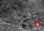 Standbild amerikanische Soldaten Guam, 1945, aus Sekunde 33 historischem Filmmaterial Videoclip 65675072059