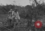 Standbild amerikanische Soldaten Guam, 1945, aus Sekunde 50 historischem Filmmaterial Videoclip 65675072059
