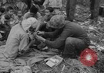 Standbild amerikanische Soldaten Guam, 1945, aus Sekunde 58 historischem Filmmaterial Videoclip 65675072059