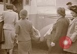 Standbild Alien Feind Haftanstalten Crystal City Texas USA, 1943, aus Sekunde 57 historischem Filmmaterial Videoclip 65675072063