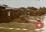 Image Réinstallation et centre de détention Seconde Guerre Mondiale logement Crystal City Texas USA, 1943, de la seconde 1 séquences d'archives historiques vidéo 65675072064