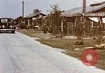 Image Réinstallation et centre de détention Seconde Guerre Mondiale logement Crystal City Texas USA, 1943, de la seconde 11 séquences d'archives historiques vidéo 65675072064