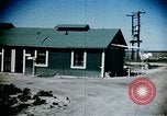 Image Réinstallation et centre de détention Seconde Guerre Mondiale logement Crystal City Texas USA, 1943, de la seconde 55 séquences d'archives historiques vidéo 65675072064