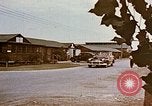 Image Réinstallation et centre de détention Seconde Guerre Mondiale logement Crystal City Texas USA, 1943, de la seconde 57 séquences d'archives historiques vidéo 65675072064