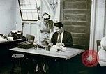 Standbild uns alien Haftanstalt Mail Handling Crystal City Texas USA, 1943, aus Sekunde 44 historischem Filmmaterial Videoclip 65675072065