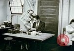 Standbild uns alien Haftanstalt Mail Handling Crystal City Texas USA, 1943, aus Sekunde 45 historischem Filmmaterial Videoclip 65675072065