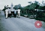 Standbild alien Haftanstalt essen Lieferung Crystal City Texas USA, 1943, aus Sekunde 28 historischem Filmmaterial Videoclip 65675072066