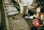 Standbild alien Haftanstalt essen Lieferung Crystal City Texas USA, 1943, aus Sekunde 55 historischem Filmmaterial Videoclip 65675072066