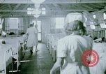 Image installation médicale d'internement exotiques Crystal City Texas USA, 1943, de la seconde 55 séquences d'archives historiques vidéo 65675072067