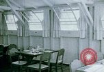 Immagine di Alien internamento centro facility da pranzo Crystal City Texas USA, 1943, secondo 6 filmato di repertorio 65675072068