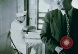 Immagine di Alien internamento centro facility da pranzo Crystal City Texas USA, 1943, secondo 44 filmato di repertorio 65675072068
